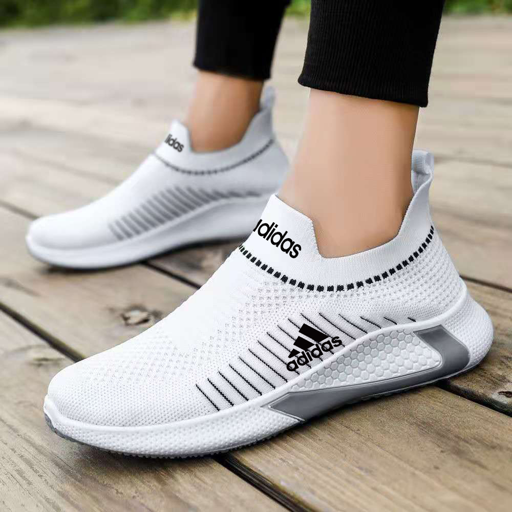 2026 Casual Slip-On Sneakers | Clearance Sale